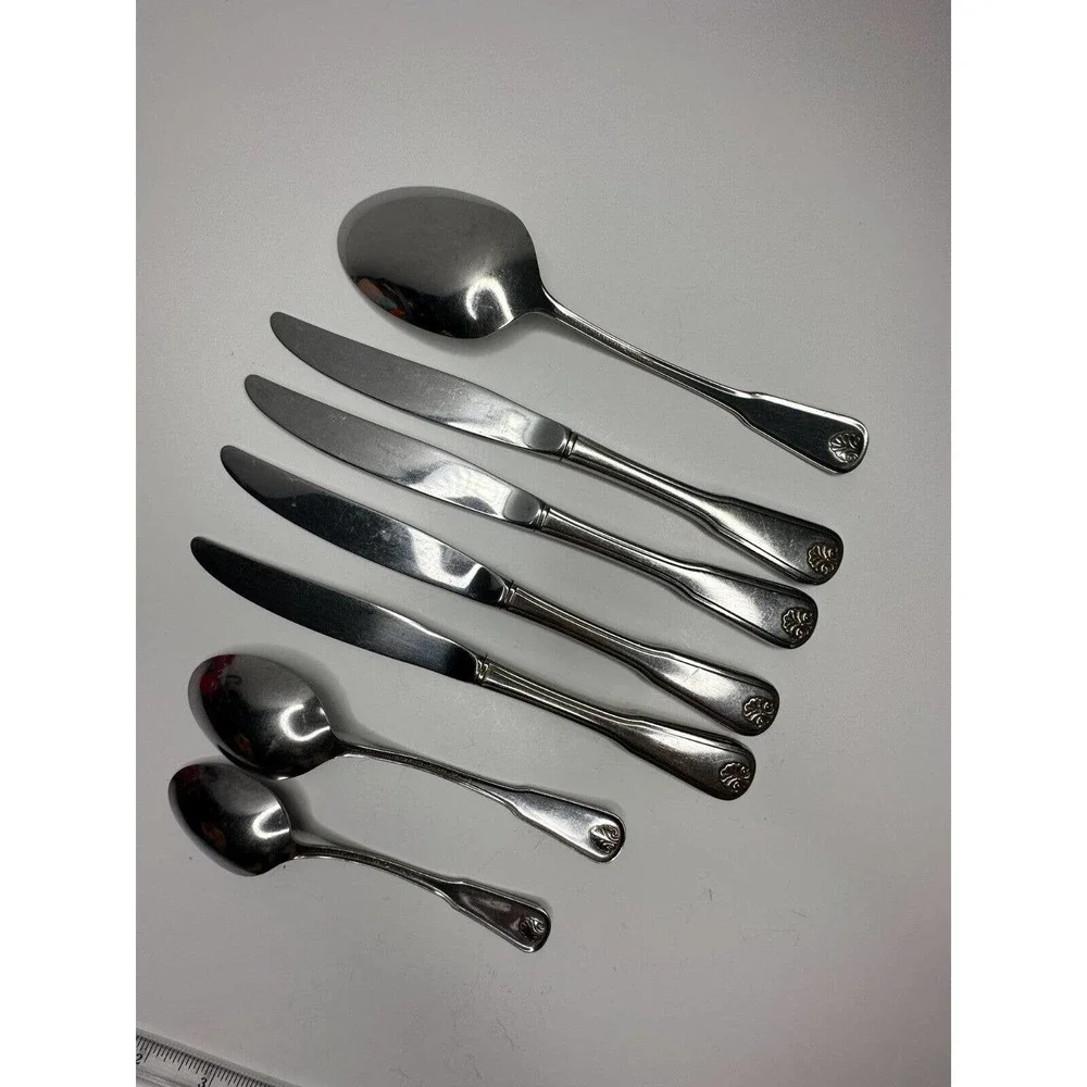 WM A Rogers Deluxe Fiddle Shell‎ Stainless Flatware Replacement 7 PC Knife Spoon